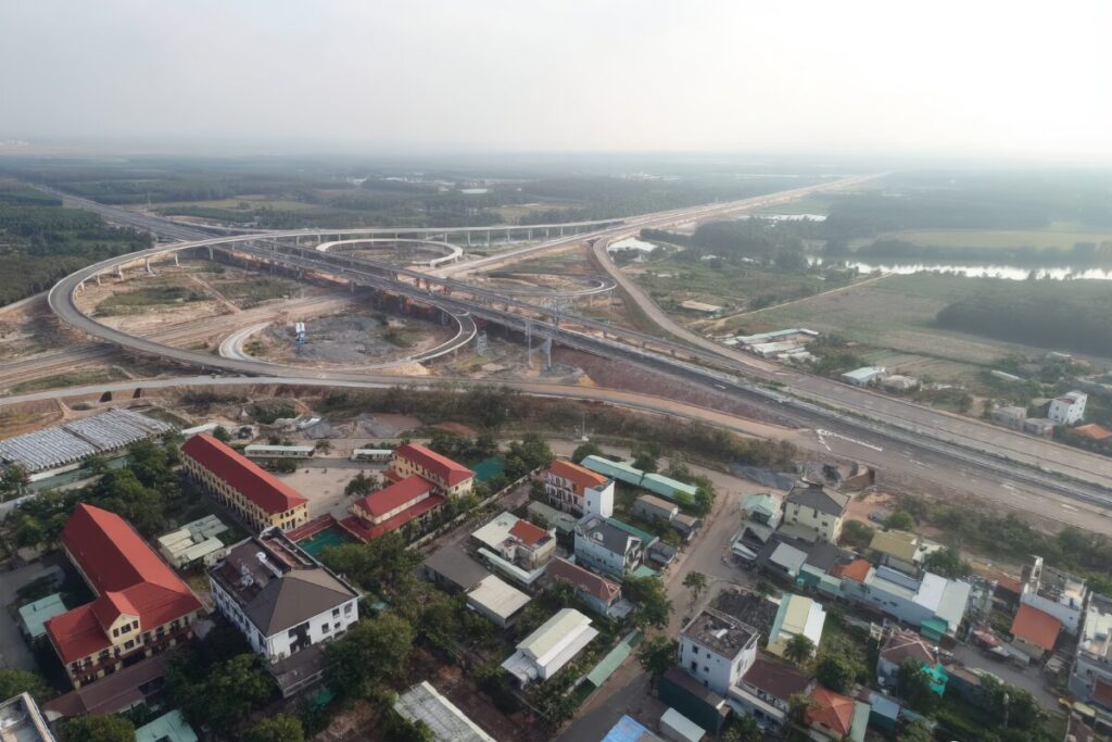 Công trình giao thông Đồng Nai thông xe năm 2026: sân bay Long Thành, cao tốc Biên Hòa – Vũng Tàu, cầu Thống Nhất và Vành đai 1 Long Khánh.
