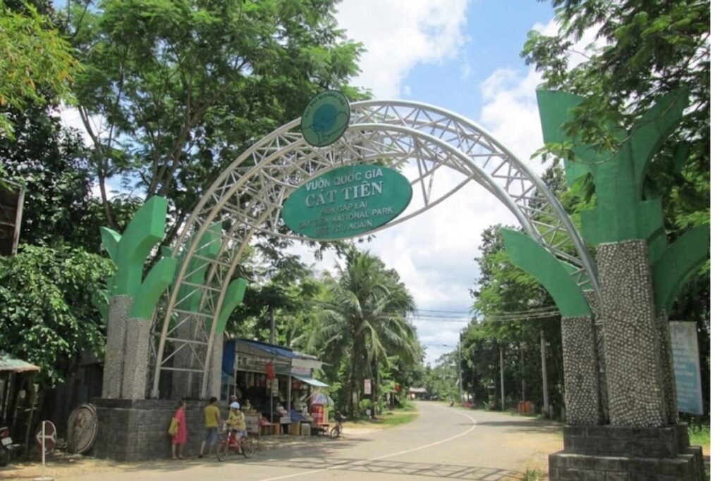 Cẩm nang du lịch Đồng Nai 2026: 120 di tích, 2 vườn quốc gia, hồ Trị An.
