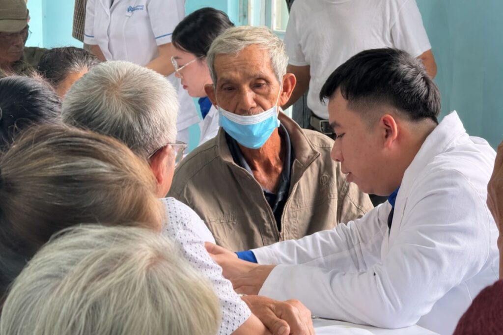 Đồng Nai chi hơn 1.300 tỷ đồng khám sức khỏe miễn phí cho người dân, hướng tới phát hiện sớm bệnh và nâng cao chất lượng chăm sóc sức khỏe.