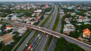 Hạ tầng giao thông phát triển tạo hiệu ứng lan tỏa, thúc đẩy mở rộng khu dân cư và đưa Đồng Nai trở thành điểm đến an cư hấp dẫn.