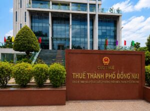 TP Đồng Nai chỉ đạo truy thu hơn 6.500 tỉ đồng nợ thuế, triển khai nhiều biện pháp cưỡng chế đối với tổ chức, doanh nghiệp và cá nhân.