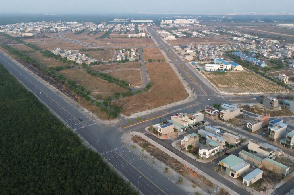 Đồng Nai rút ngắn thủ tục bồi thường cho metro Long Thành, đẩy nhanh giải phóng mặt bằng và tiến độ dự án kết nối sân bay.