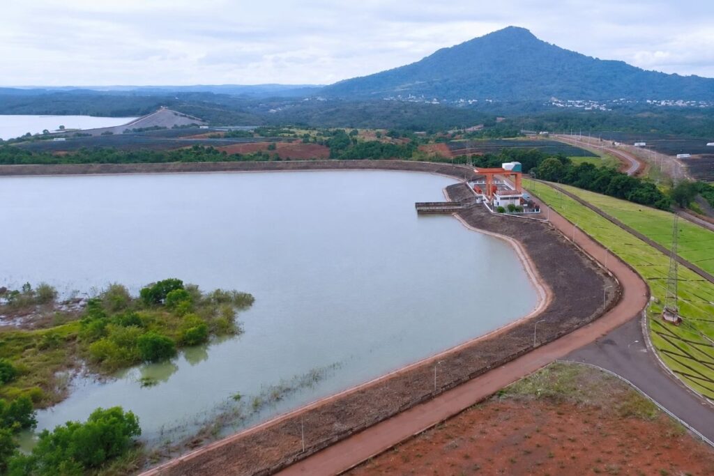 Bình Phước khởi động khu đô thị du lịch sinh thái tâm linh 1.200ha tại núi Bà Rá, mở ra kỳ vọng phát triển du lịch và đô thị mới.