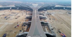 Kiểm soát chặt tiến độ sân bay Long Thành trong giai đoạn nước rút, huy động hơn 7.300 nhân sự để hoàn thành mục tiêu năm 2026.