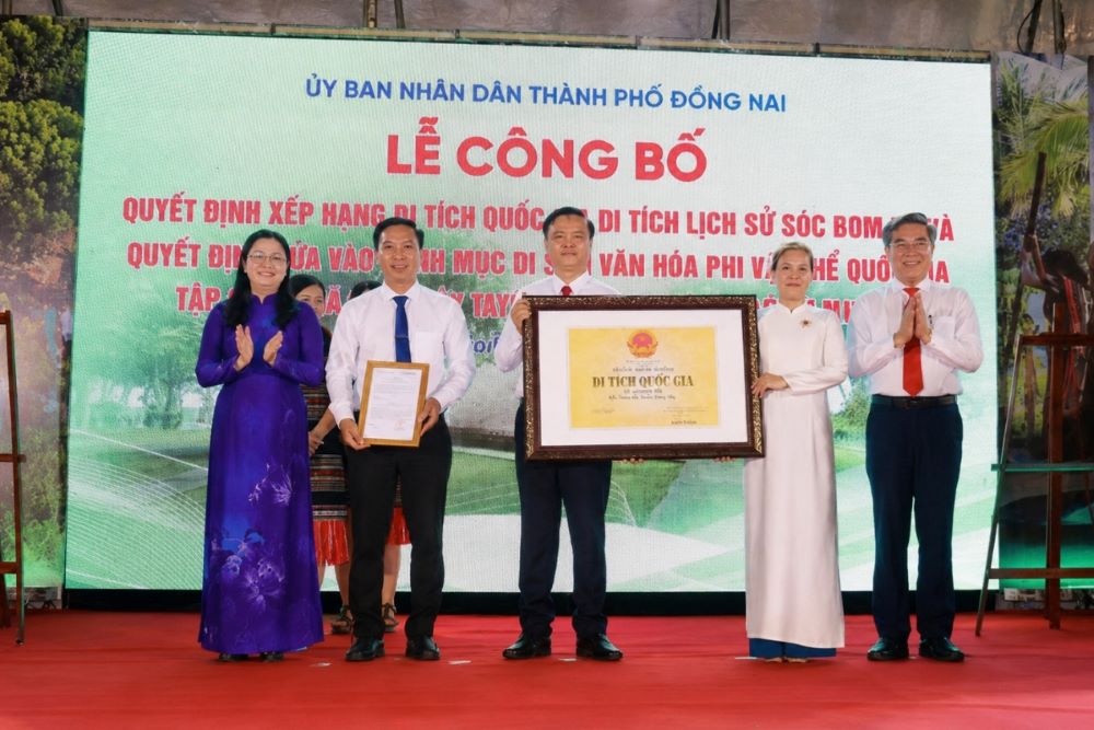 Di tích lịch sử Sóc Bom Bo được xếp hạng di tích quốc gia, góp phần bảo tồn giá trị lịch sử và mở ra cơ hội phát triển du lịch cộng đồng.