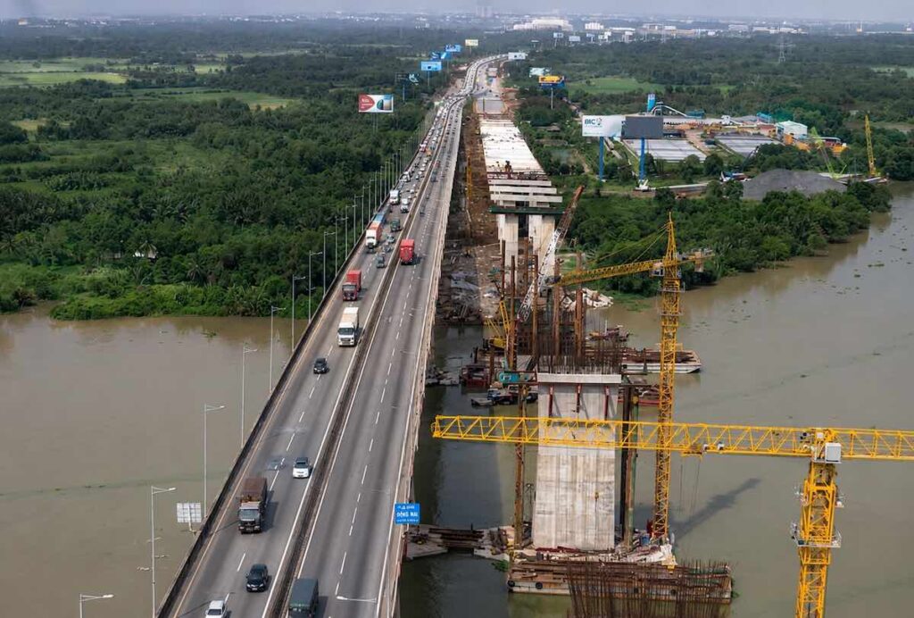 Tiến độ cầu Long Thành 2 được đẩy nhanh, tạo động lực kết nối sân bay Long Thành và mạng lưới giao thông vùng Đông Nam Bộ.
