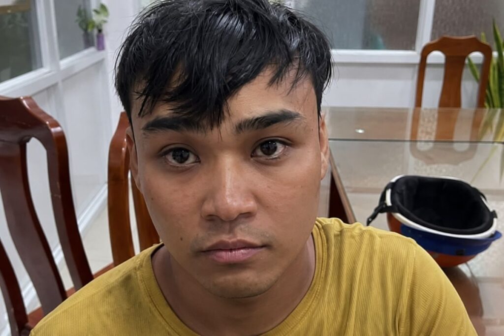 Cảnh sát truy đuổi gần 170 km, bắt giữ nghi phạm Ngô Ngọc Tài sau vụ giật điện thoại của bé gái 6 tuổi tại TPHCM.
