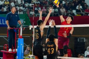 Đội tuyển bóng chuyền nam Việt Nam đánh bại Thái Lan 3-2, lần đầu vô địch chặng 2 SEA V.League 2026 với chiến thắng lịch sử.