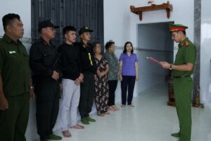 Công an TP. Đồng Nai khởi tố 7 bị can liên quan vụ chiếm đoạt hơn 1.200 tấn chì của doanh nghiệp, trị giá hơn 67 tỷ đồng.