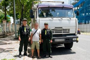 CSGT Đồng Nai phát hiện tài xế xe tải dương tính với ma túy khi tuần tra trên ĐT.759, phương tiện bị tạm giữ để xử lý theo quy định.