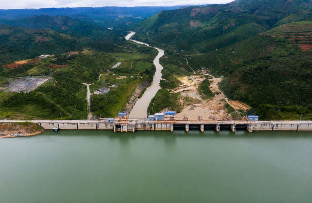 Trungnam Power được chấp thuận chủ trương đầu tư dự án điện mặt trời nổi gần 5.000 tỷ đồng trên hồ Đồng Nai 2. Xem chi tiết dự án.