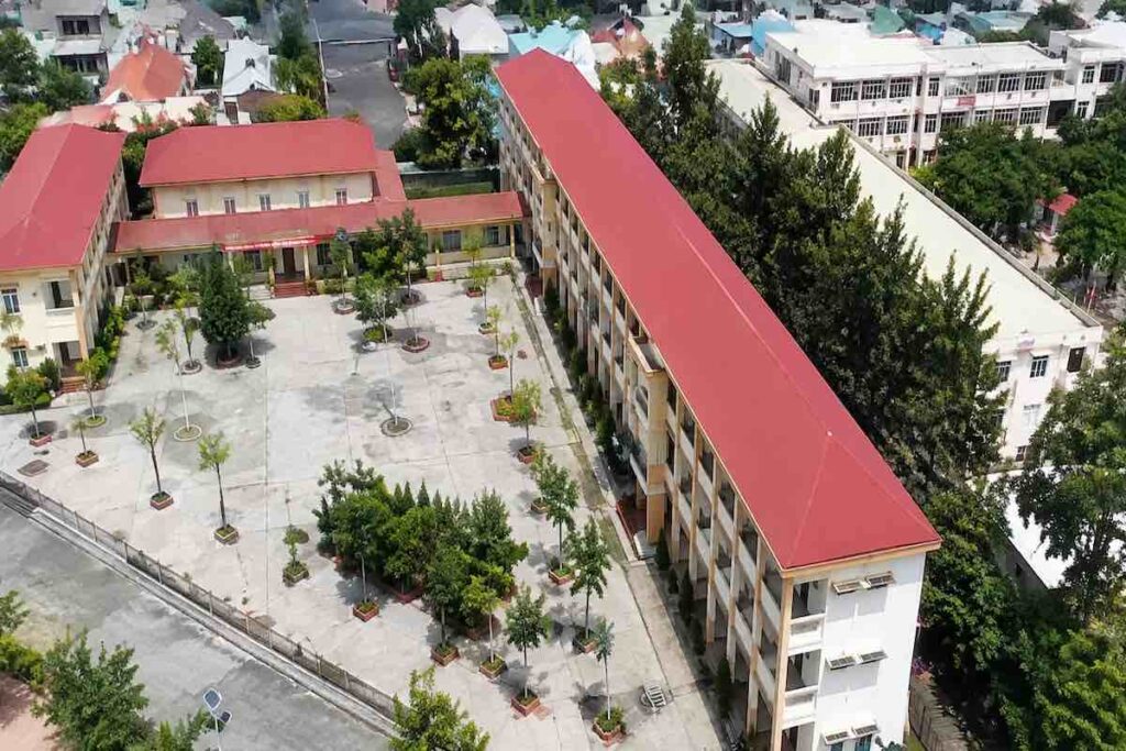 Đồng Nai dự kiến đưa 90 trường học xây mới vào sử dụng trong năm học 2026-2027, bổ sung khoảng 349 phòng học, đáp ứng nhu cầu học tập.