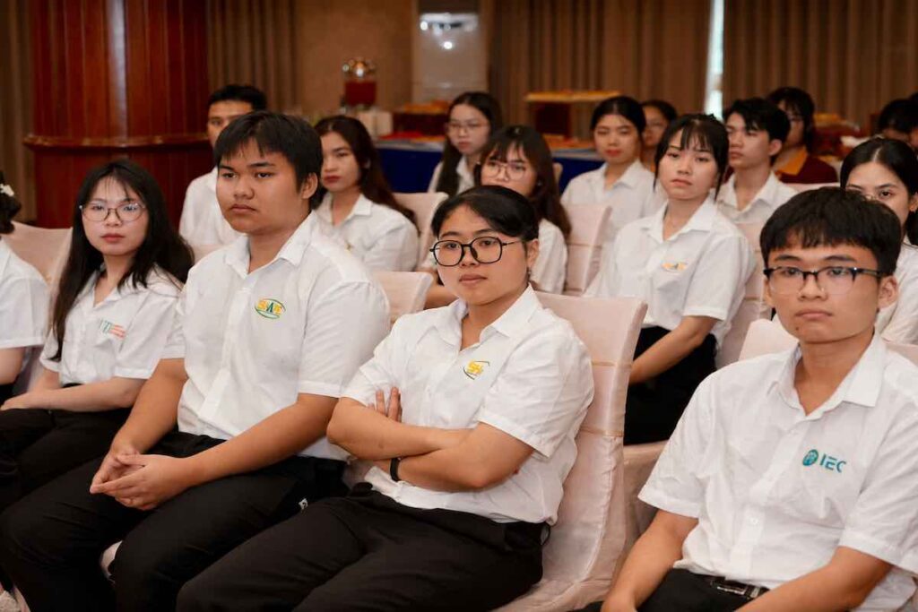 Tọa đàm tại Đồng Nai bàn giải pháp đào tạo nguồn nhân lực đáp ứng nhu cầu đa dạng của hệ sinh thái sân bay quốc tế Long Thành.