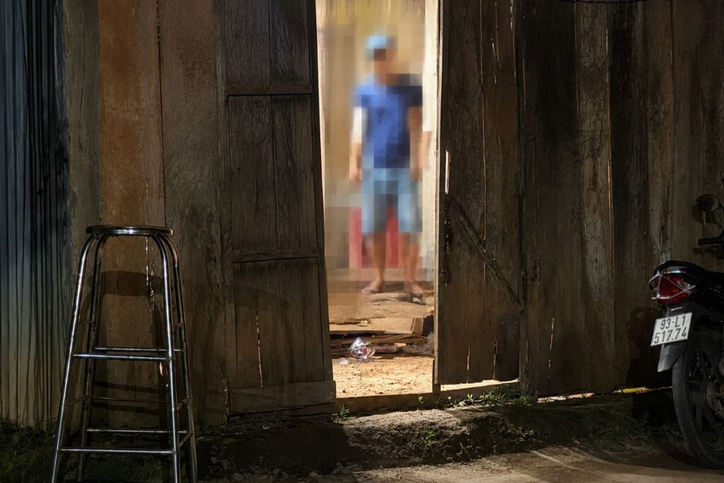 Hai người tử vong trong một căn nhà ở xã Phước Sơn. Công an đang điều tra, xác minh nguyên nhân vụ việc.