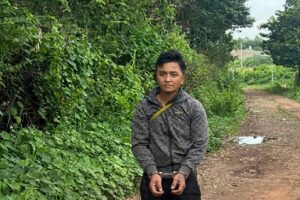 Công an TPHCM bắt giữ Lê Thanh Thái Tùng, đối tượng cướp giật tài sản của người đi đường và thu hồi tài sản trao trả nạn nhân.
