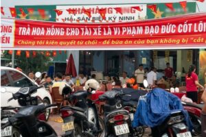 Vụ nhà hàng từ chối "hoa hồng" cho tài xế tại Hà Tĩnh gây tranh cãi, làm dấy lên nhiều ý kiến về "luật ngầm" trong du lịch.
