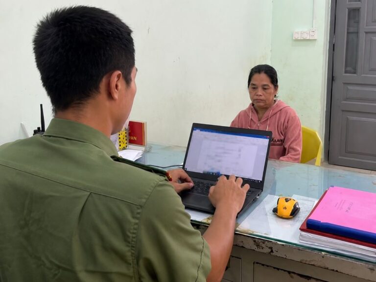 Bảo mẫu bạo hành hai trẻ mầm non bị bắt khẩn cấp tại TPHCM