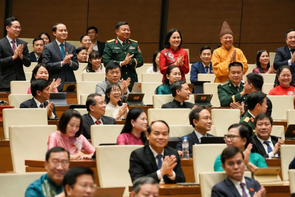Quốc hội thông qua nghị quyết thành lập thành phố Quảng Ninh và Bắc Ninh, mở thêm hai thành phố trực thuộc Trung ương.