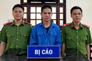 Điểu Tư bị Tòa án nhân dân khu vực 13 - Đồng Nai tuyên 8 năm tù về tội hiếp dâm người dưới 16 tuổi.
