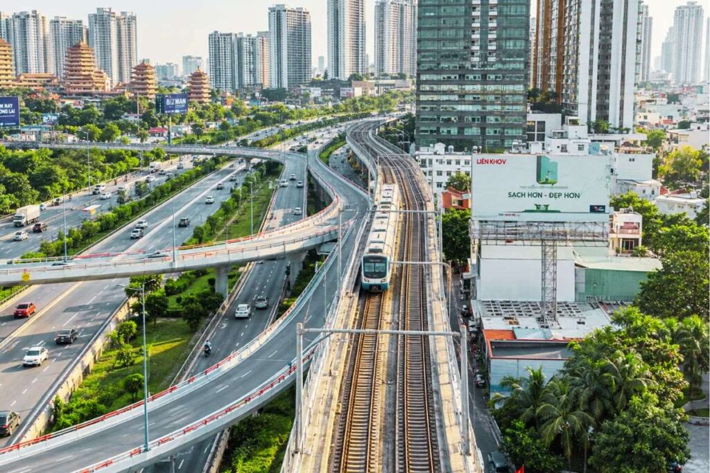 TP.HCM dự kiến chi gần 26.337 tỷ đồng bồi thường, tái định cư phục vụ tuyến metro số 6, kết nối sân bay Tân Sơn Nhất với Phú Hữu.