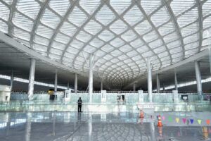 Phí phục vụ sân bay Long Thành với khách quốc tế là 25 USD mỗi người, cao hơn Tân Sơn Nhất 5 USD.