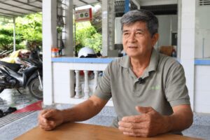 Lão nông 70 tuổi chia sẻ bí quyết kiểm soát cadimi trong trồng sầu riêng, với nguồn thu 2,4 tỉ đồng mỗi năm từ vườn cây.