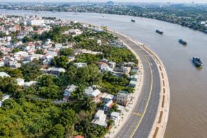 Đồng Nai xây dựng chính sách phát triển cảng biển, đường thủy và logistics, tăng kết nối giao thông, thúc đẩy kinh tế liên vùng.