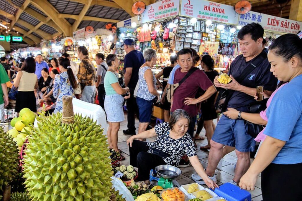 Phương án sắp xếp, nâng cấp chợ Bến Thành hướng đến cải thiện hạ tầng, bố trí lại ngành hàng, tạo thuận lợi cho du khách và tiểu thương.