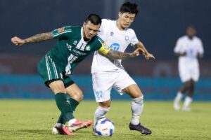 CLB Thành phố Đồng Nai xếp cuối V-League 2026-2027 với 1 điểm sau 5 trận. Đội hình lớn tuổi, hạn chế chuyển nhượng và vai trò HLV Việt Thắng là những vấn đề đáng chú ý.