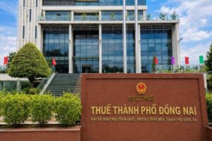Đồng Nai bãi bỏ 5 văn bản về thuế, lệ phí trước bạ và kê khai tiền sử dụng đất. Tìm hiểu các quyết định và thời điểm áp dụng.