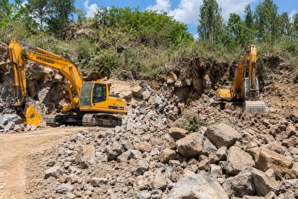 Đồng Nai thu hơn 58 tỷ đồng tiền phạt từ các vụ vi phạm khoáng sản. Tìm hiểu kết quả xử lý vi phạm trong lĩnh vực này.
