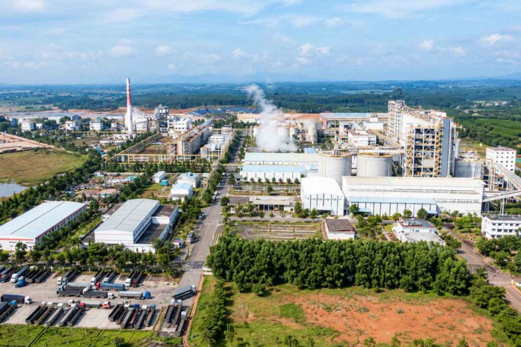 CHALIECO từng xây dựng nhà máy alumin Tân Rai, nay tiếp tục ghi dấu tại Việt Nam với gói thầu dự án alumin trị giá 833 triệu USD.