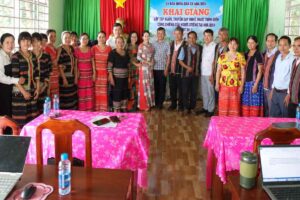 Giữ tiếng cồng chiêng, giữ hồn văn hóa S'tiêng qua các lớp truyền dạy cho thế hệ trẻ, góp phần bảo tồn bản sắc dân tộc.