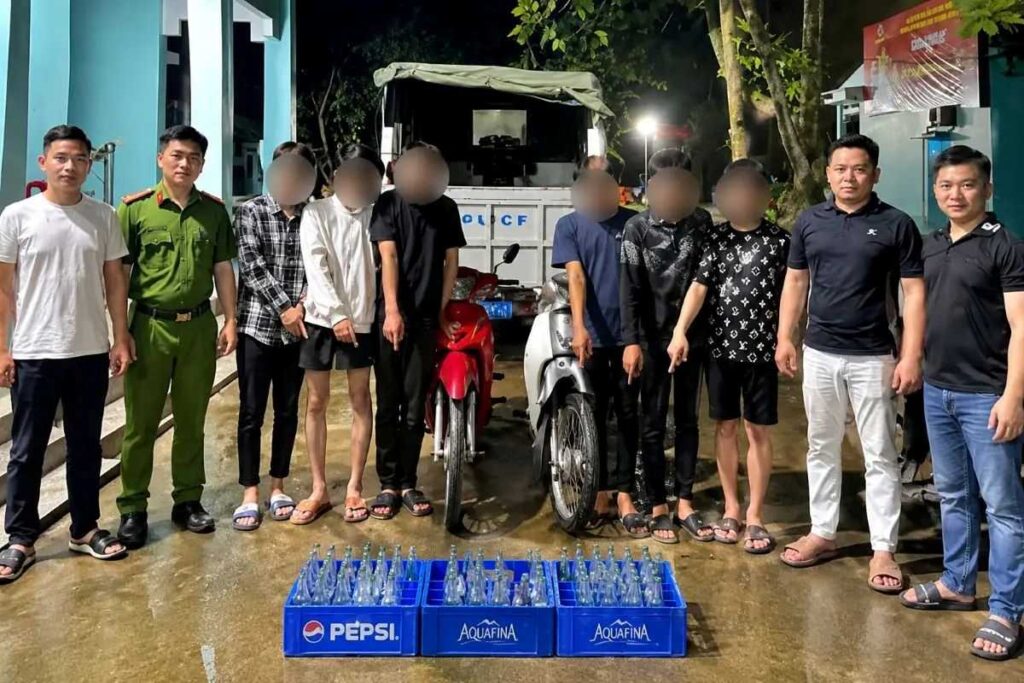 ông an TP Đồng Nai mời làm việc 6 người liên quan vụ mang chai thủy tinh ném người đi đường trên QL51 để “dằn mặt” người nẹt pô, đua xe