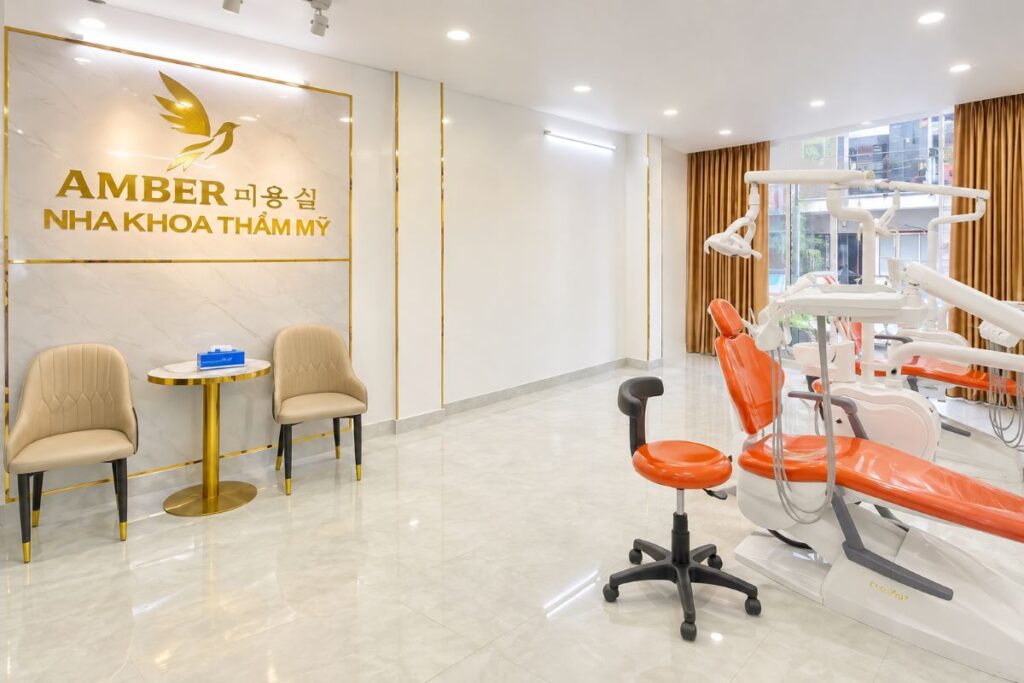 Phòng khám Quốc tế Amber Beauty ở TPHCM bị phạt 60 triệu đồng vì quảng cáo gây hiểu nhầm. Cơ sở bị buộc gỡ bỏ quảng cáo vi phạm.