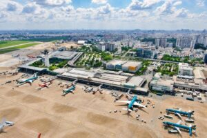 Việt Nam tăng tốc trở thành trung tâm hàng không châu Á nhờ nâng cao kết nối quốc tế và đẩy nhanh tiến độ sân bay Long Thành.